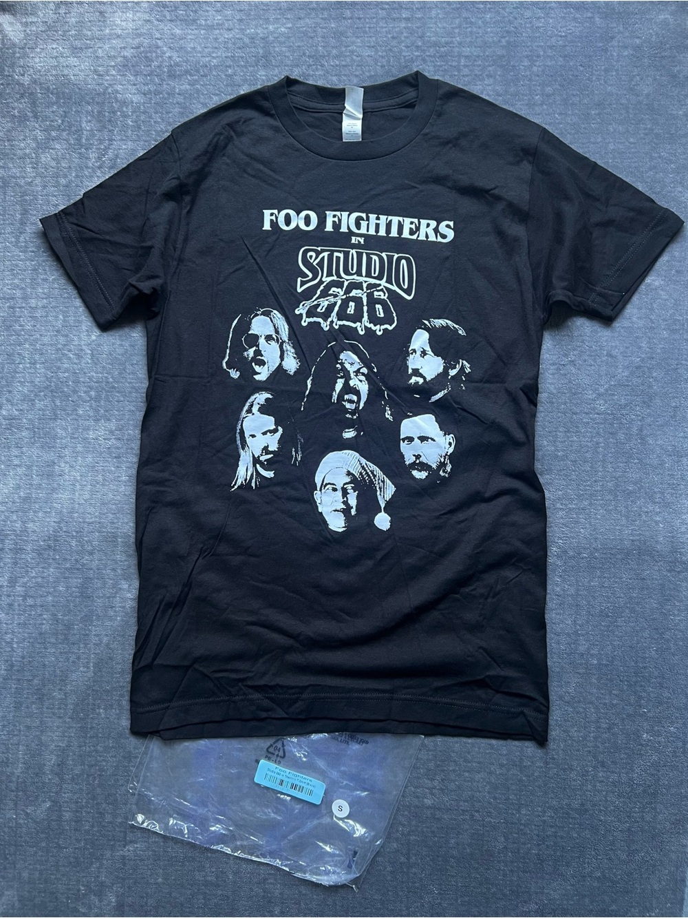NEW Foo Fighters T Shirt Sz M Studio 666 In Theaters Graphic Tee Black Grunge